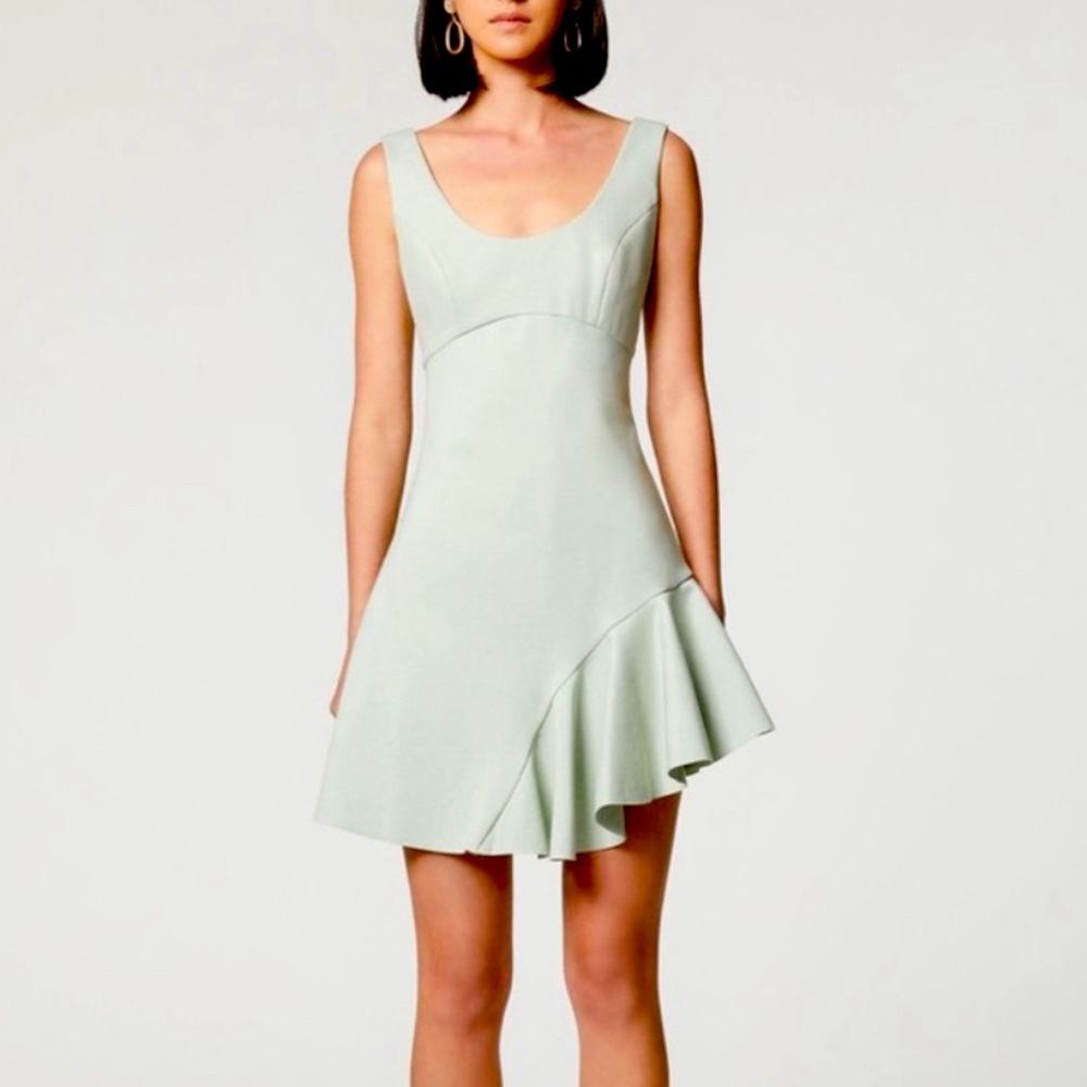 Elliatt Spearmint Crown Dress- NWT Small